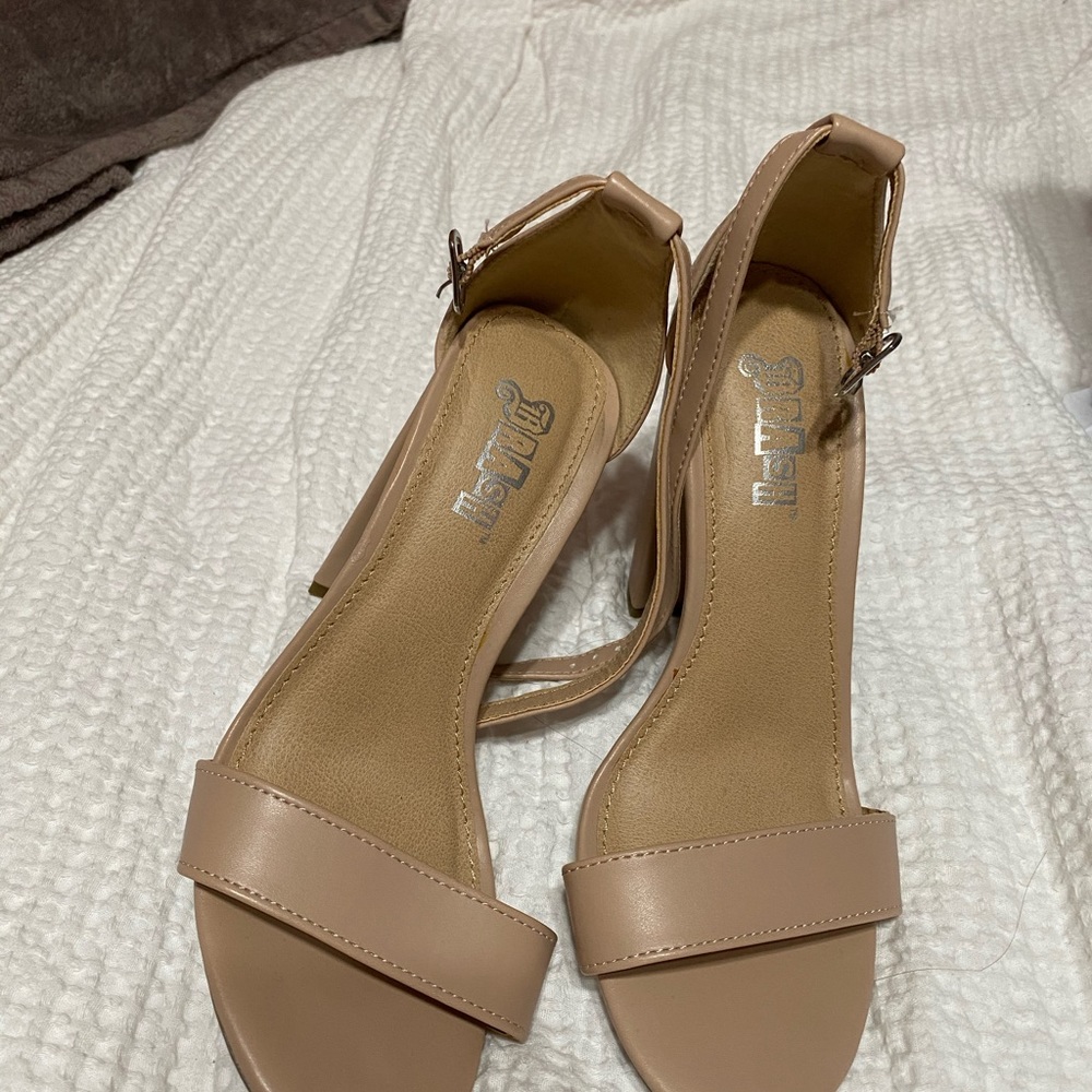 Nude heels